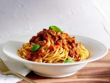 Easy Spaghetti with Tomato Sauce Photo 5