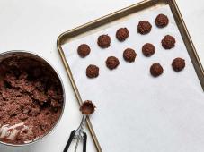 These 3-Ingredient Little Debbie's Christmas Tree Truffles Are a Must-Try This Holiday Season Photo 5