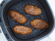 Easy Air Fryer Baked Potatoes Photo 4