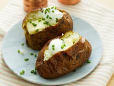 Easy Air Fryer Baked Potatoes Photo 5