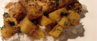 Bengali Chicken Curry with Potatoes Photo