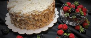 Sturdy Whipped Cream Frosting Photo