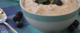 Overnight Steel-Cut Oats with Yogurt and Blueberries Photo