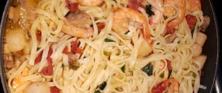 Linguine with Seafood and Sundried Tomatoes Photo