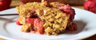 Strawberry Peanut Butter Baked Oatmeal Photo