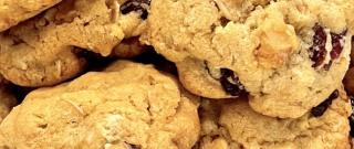 Crisp Oatmeal Cookies Photo