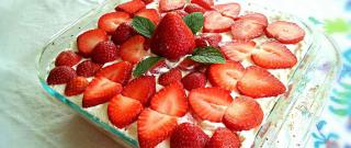Strawberry Tiramisu Without Eggs Photo