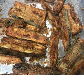 Quick and Easy Parmesan Zucchini Fries Photo