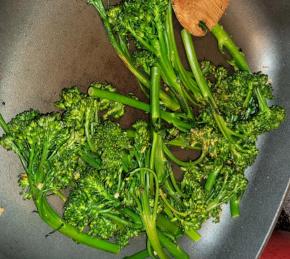 Simple Broccolini Photo