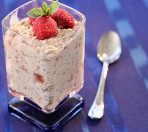 Overnight Oats with Jam Photo