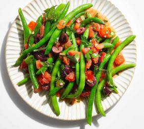 Green Beans with Olives and Tomatoes Photo