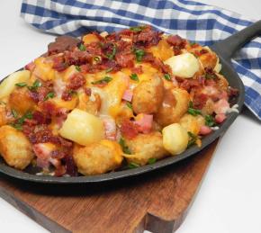 Cheesy Bacon, Ham, and Swiss Tater Tots Poutine Photo