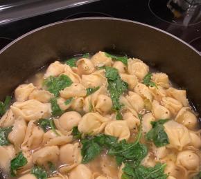 Spinach Tortellini Soup Photo