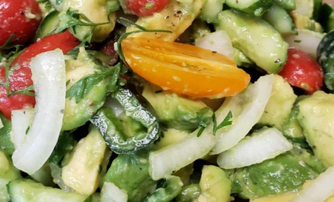 Avocado Salad Photo 1