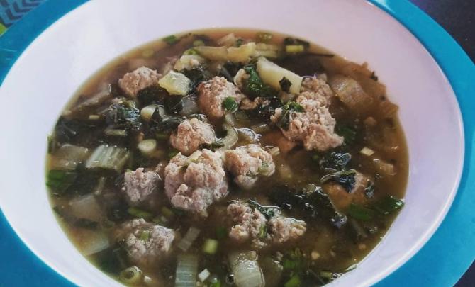 Chinese Lion's Head Soup Photo 1