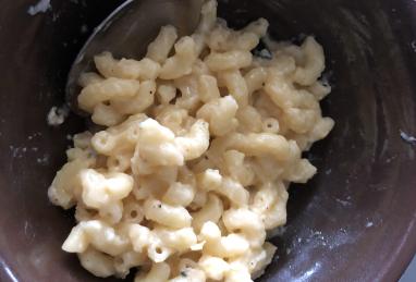 Simple Macaroni and Cheese Photo 1