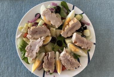 Salad Niçoise Photo 1