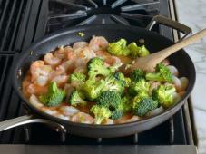 Sweet & Sour Shrimp With Broccoli Photo 9